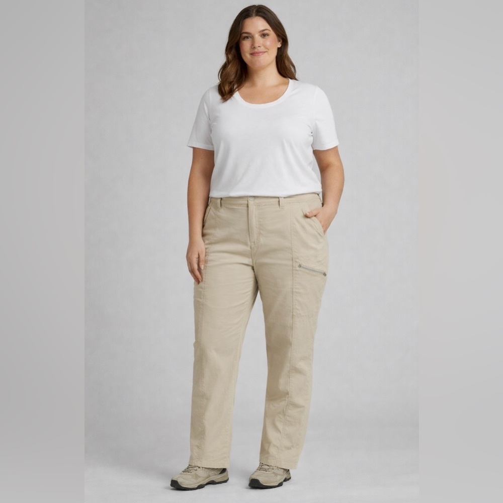 Eddy Bowers’s Eddie Bauer women’s utility pants size large ladies 10/12